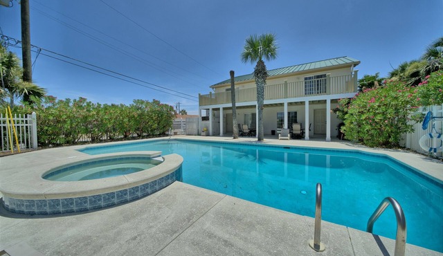 Luxurious 6 BR Beachfront Villa