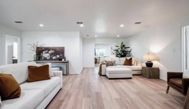Luxurious and convenient 3-bedroom, 2-bathroom home just 12 miles from Abilene