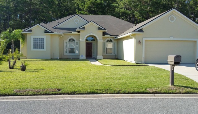 Luxurious and Spacious (westside) single family house-Special 10% discount.