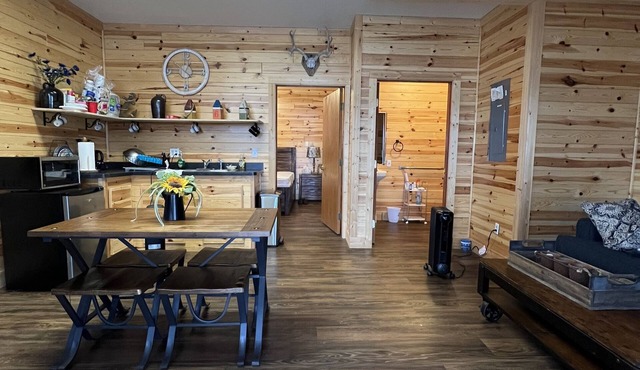 Luxurious Apartment Style Cabin at Arrowhead Lake