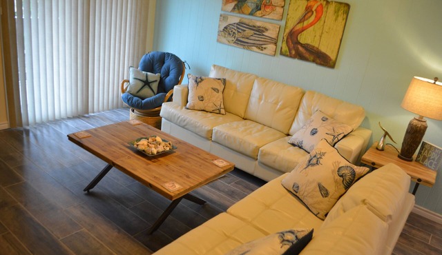 Luxurious Beach Side Family Retreat - 2 bd - 2 bathnSTR License 2024-0020