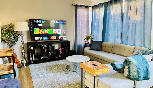 Luxurious, Beautiful and Comfy 4-bedroom house with in the heart of San Jose