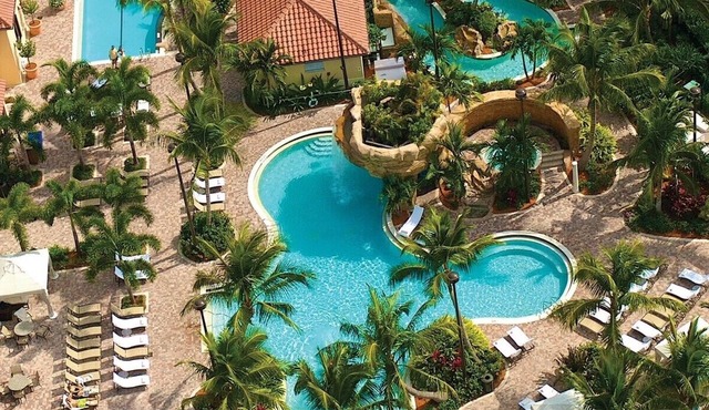 Luxurious Boutique Resort/Spa cottage located in the heart of beautiful Naples
