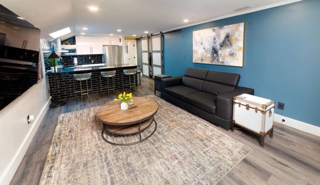 Luxurious City Center! 20 min Disney/15 Universal