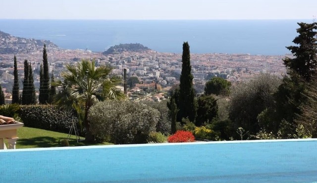 Luxurious contemporary villa with magnificent sea view Nice, Alpes-Maritimes, France