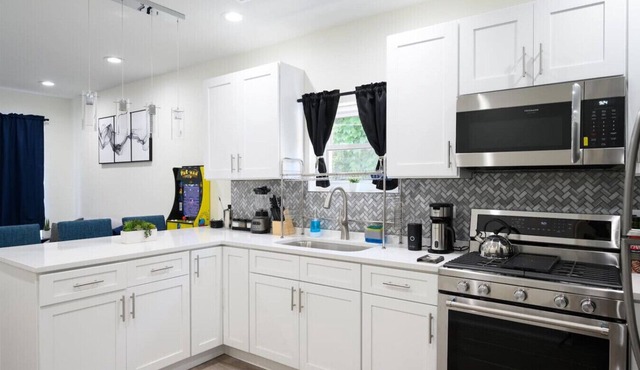 Luxurious, Cozy Beauty 10 min from Downtown Chicago