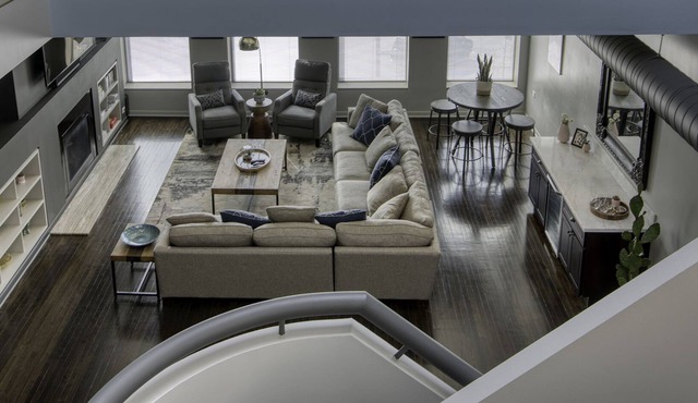 Luxurious Duplex Penthouse in the Heart of Chicago ~ Outstanding Location!