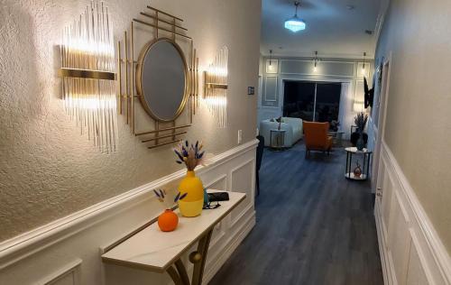 Luxurious , Elegant Home with 2 Master Suites and Swimming Pool