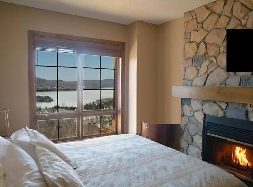 Luxurious Equinoxe Ski-in/Ski-out