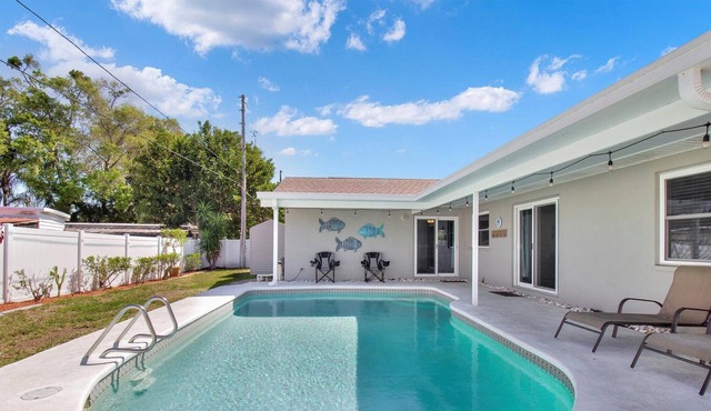 Luxurious Family Getaway w/ Pool & Mins From Beach