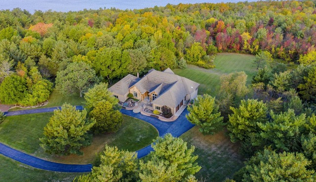 Luxurious Finger Lakes Home w/ Game Room & Deck!