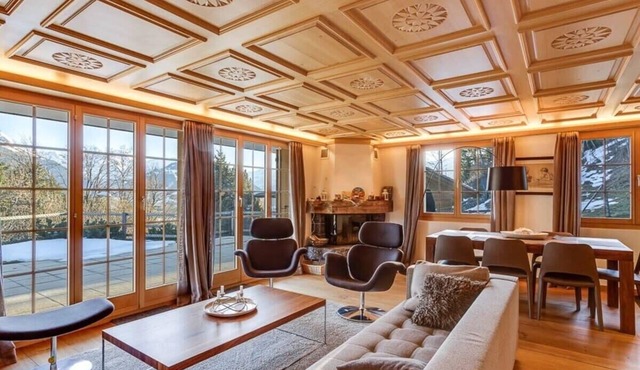 Luxurious Flat with Jacuzzi & Sauna