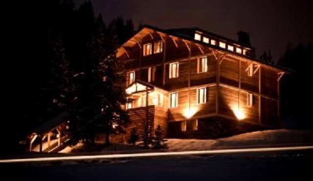 Luxurious chalet with private Spa and Sauna