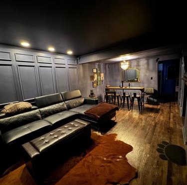 Luxurious Getaway at Js Place
