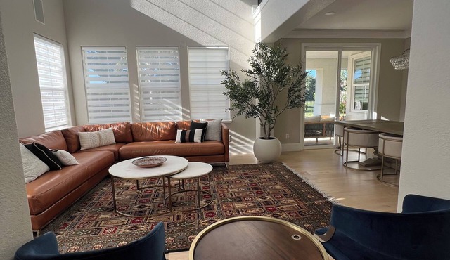 Luxurious Golf Course Retreat - Fully Remodeled near Napa and San Francisco