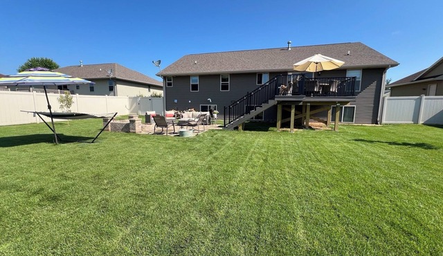 Luxurious Green Bay Retreat: Minutes from Lambeau Field