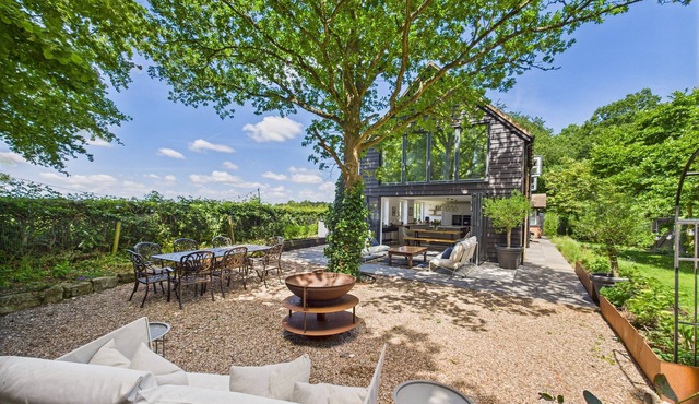 Luxurious Hideaway- Cadmore End- Chiltern Hills - Pass the Keys