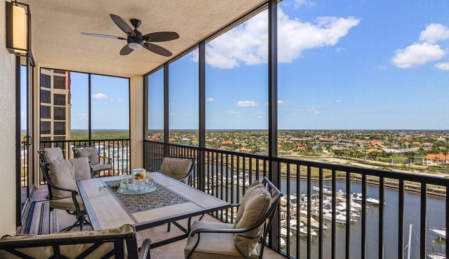 Luxurious High-Rise Haven with Balcony - Condo Cape Escape - Roelens Vacations