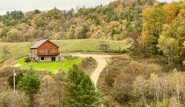Luxurious Hilltop Log Cabin with Scenic View