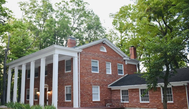 Luxurious Historic Home at the heart of Columbia