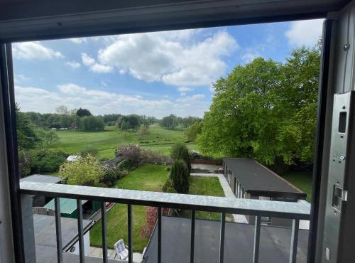 LUXURIOUS HOLIDAY HOME Bolton