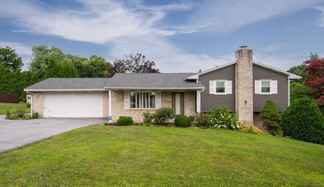 Luxurious Home Away at Berkstone