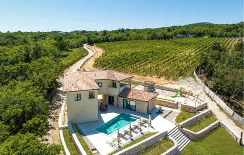 Luxurious Home In Bartici With Sauna