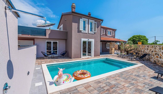 Luxurious home in Benkovac