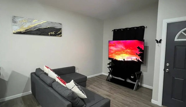 Luxurious home in Centralnn