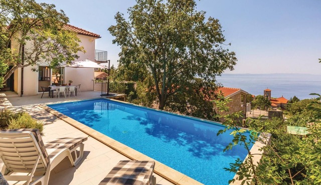 Luxurious home in Gornji Tucepi