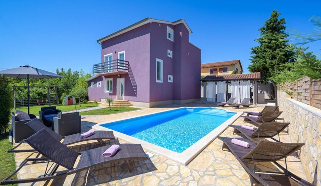 Luxurious home in Perci