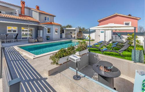 Luxurious Home In Pula With Sauna