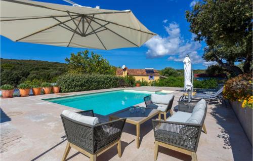 Luxurious Home In Punta Kriza