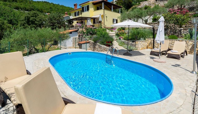 Luxurious home in Rabac