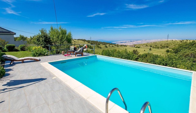 Luxurious home in Senj