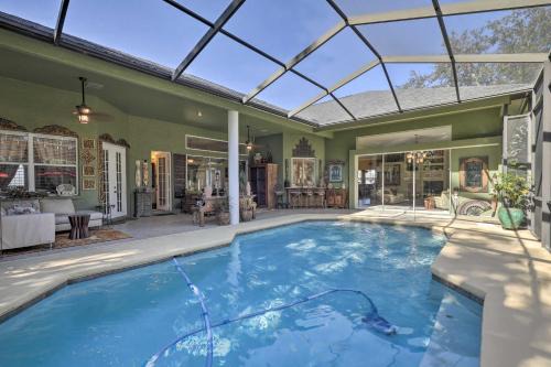 Luxurious Home with Private Pool and Lanai Near Tampa!