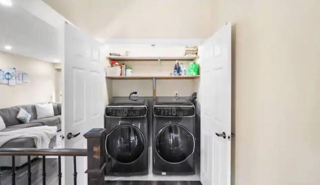 Luxurious house on prime location