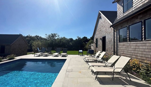 Luxurious Katama Rental with Heated Pool! NO PETS.
