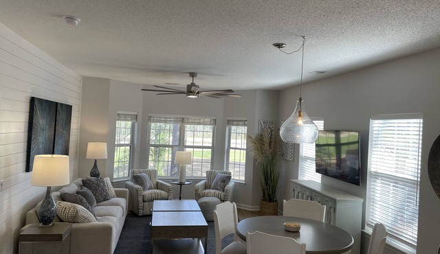 Luxurious Legends Golf Course Condo