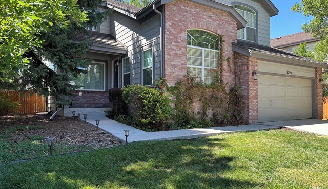 Luxurious Littleton 5-bedroom home near Red Rocks, Manor House & C-470.
