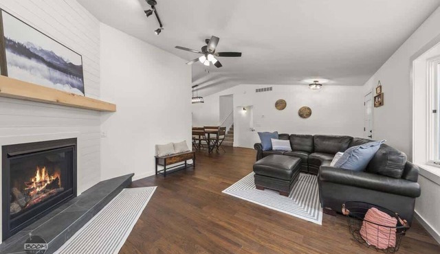 Luxurious Master w/Aurora Views Near Hatcher Pass!