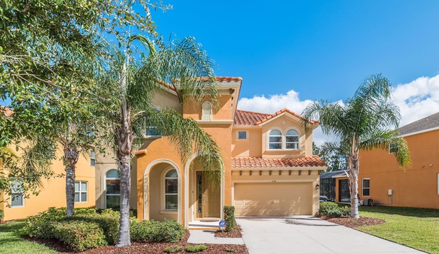 🏡✨ Luxurious Model Resort Pool Home Near Disney! Perfect for Family Fun!