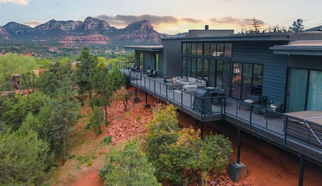 Luxurious Modern Masterpiece in Uptown Sedona