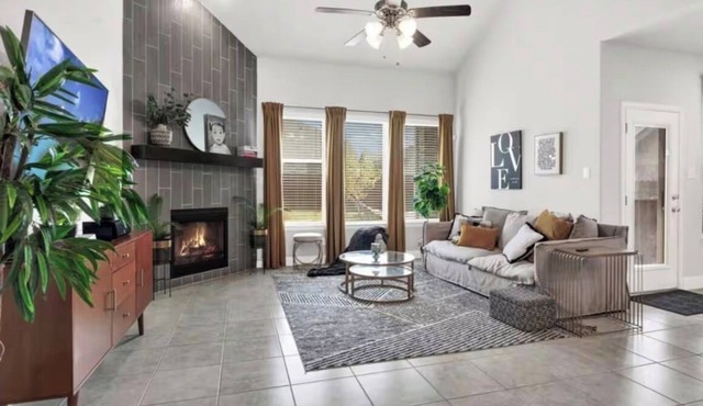 Luxurious Modern Stay-Excellent McKinney location