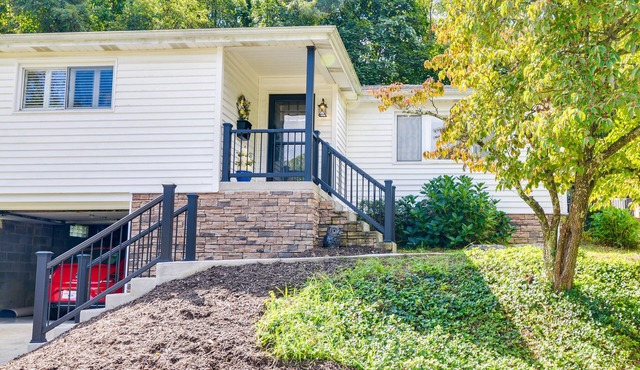 Luxurious Morgantown Retreat w/Stunning Views!