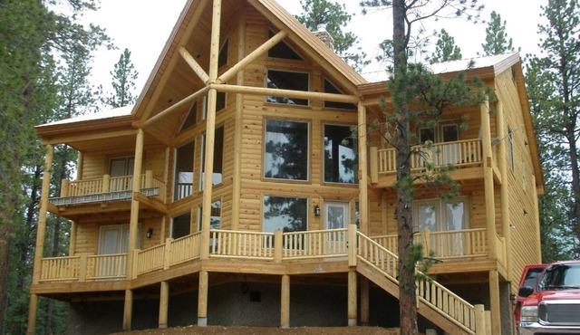 Luxurious Mountain Home
