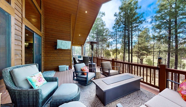 Luxurious mountain home w/firepit & grill - close to hiking, fishing, & golf