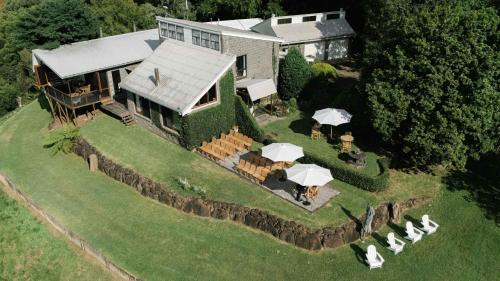 Luxurious Mountain Retreat near Maleny