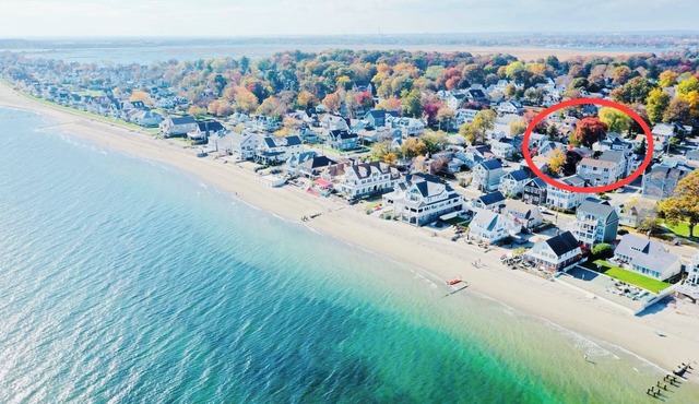 Luxurious New construction steps from the sandy beach