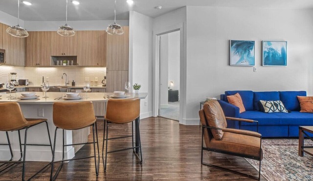 Luxurious New Unit|2Bd2Ba|Pool, Golf Sim